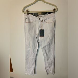 Weatherproof vintage slim Mens white skinny jeans size 30Wx32Lnew with tags.